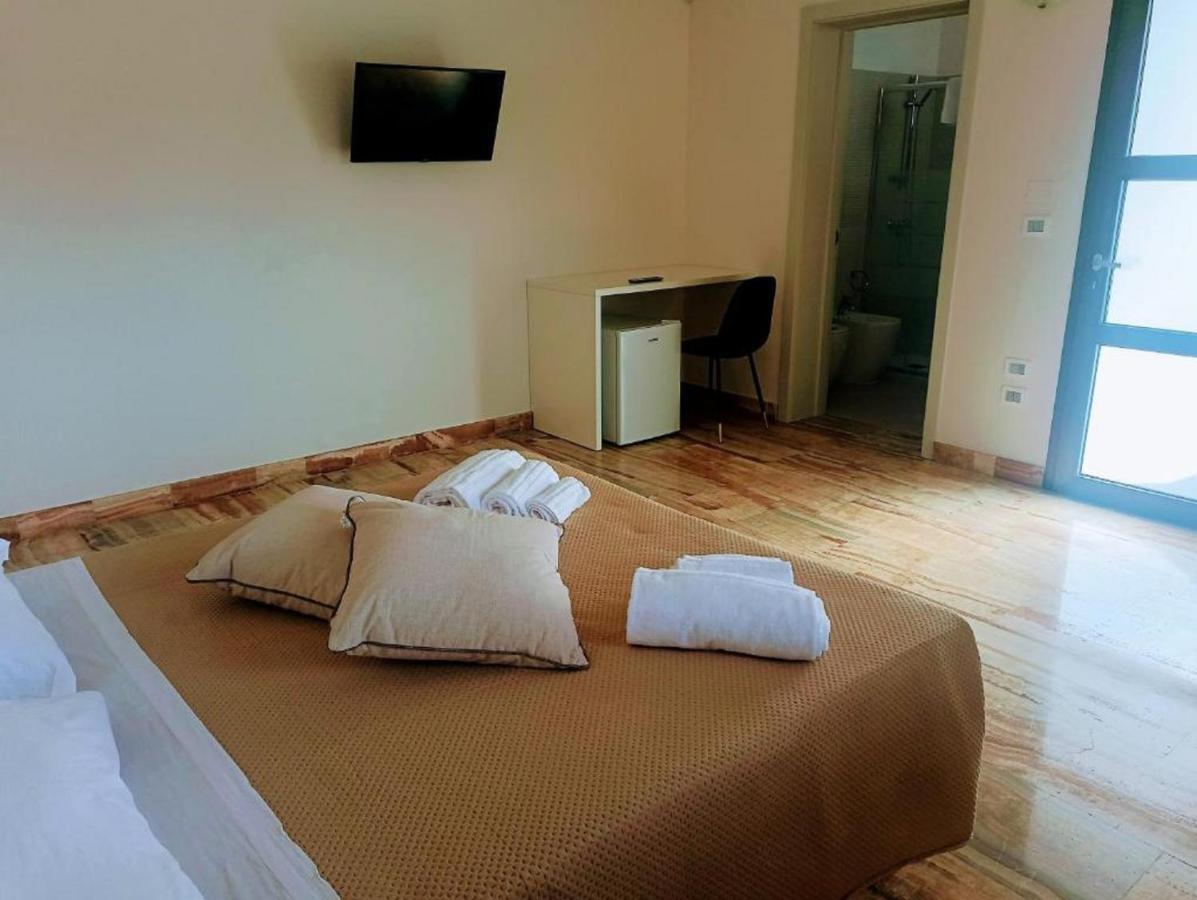Agriturismo Cutura Agri Resort Parabita Exteriör bild